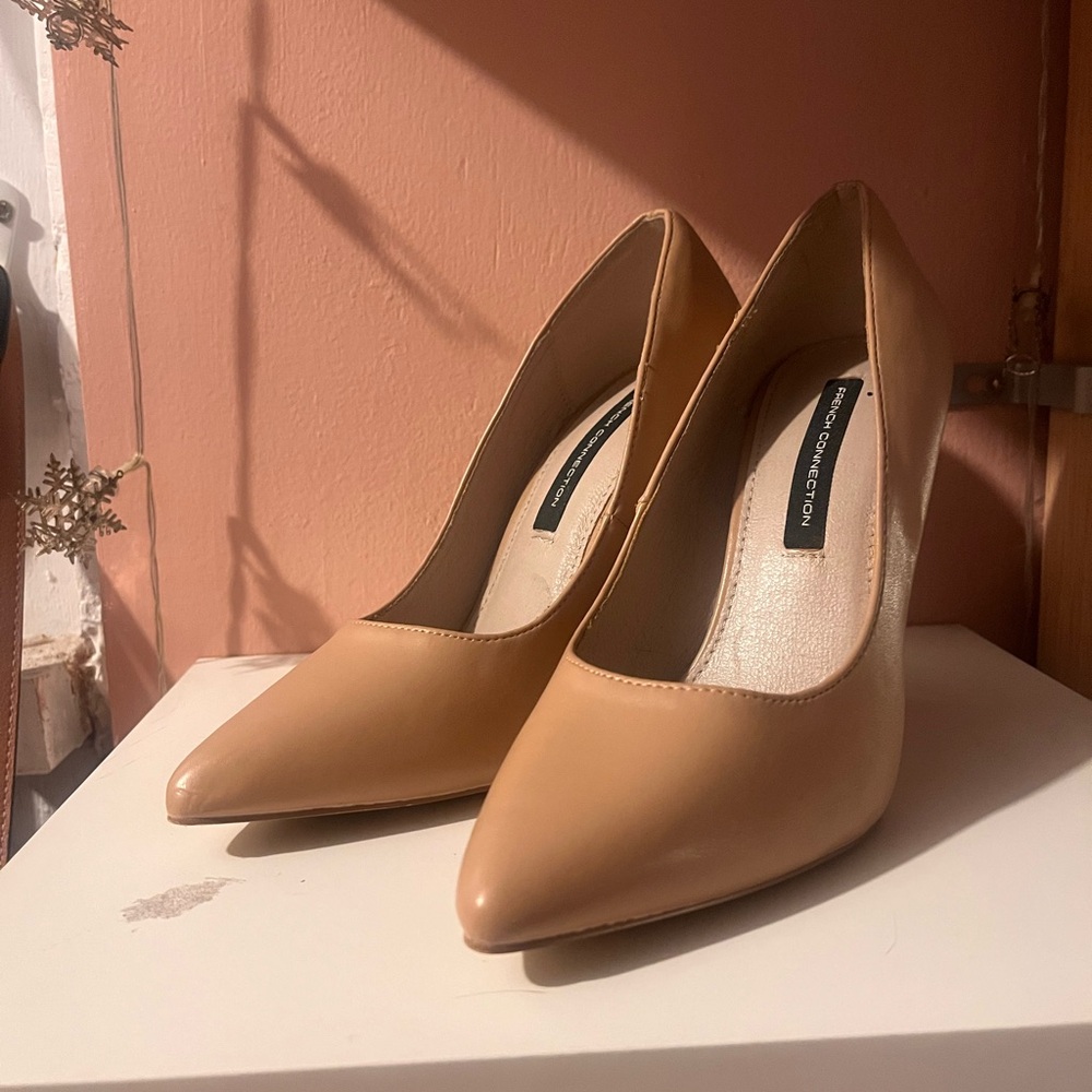 French Connection Tan Pointed Toe Heels